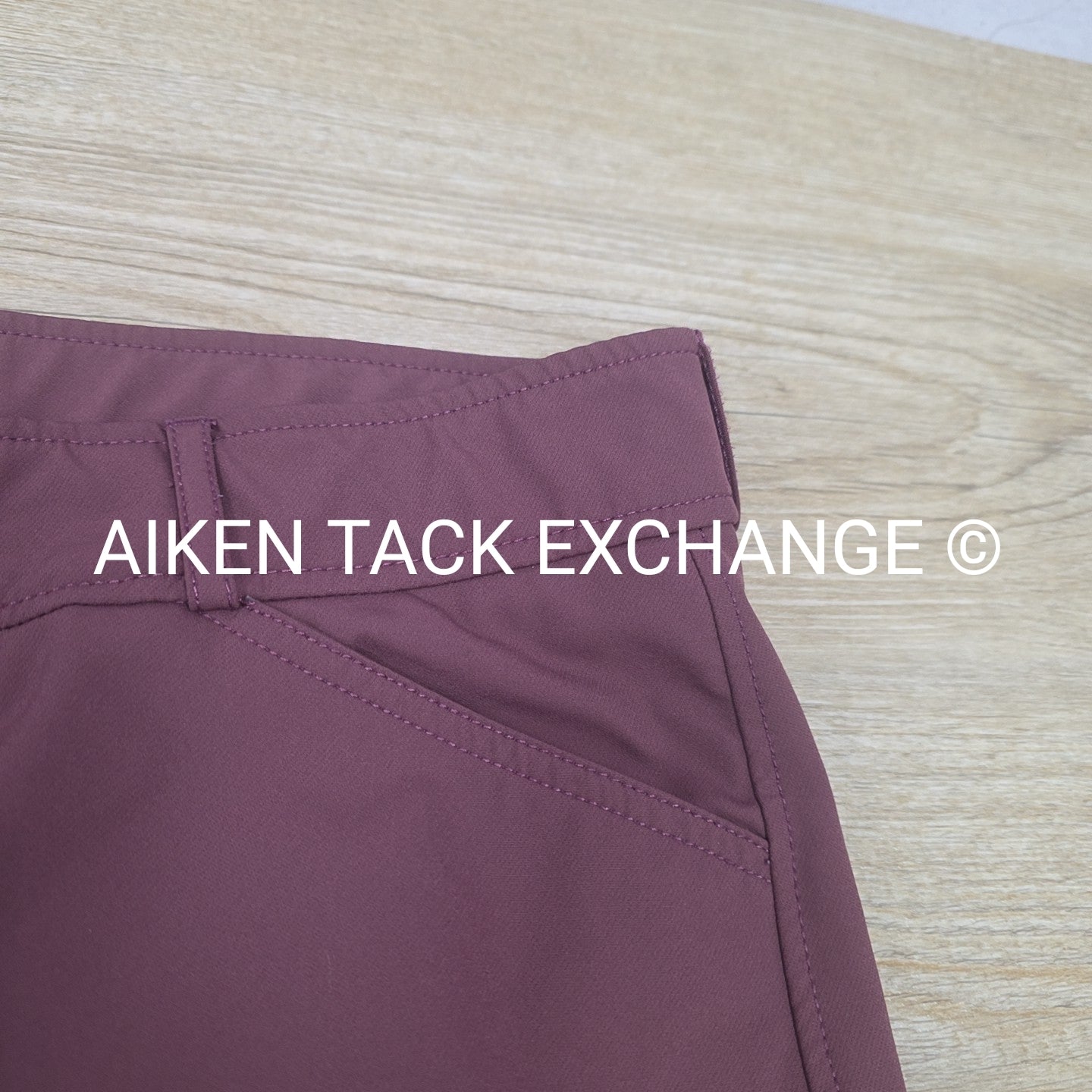Dover Saddlery Wellesley Silicone Grip Knee Patch Breeches, Size 32
