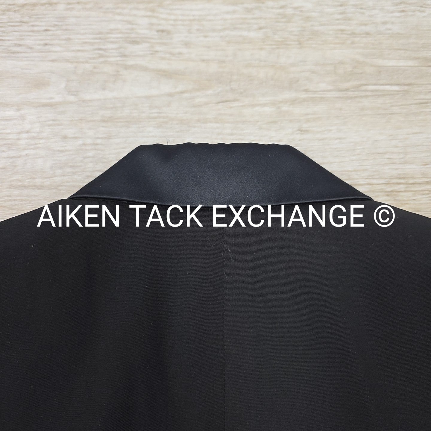 Grand Prix 4 Button Show Coat, Size 12 T Slim
