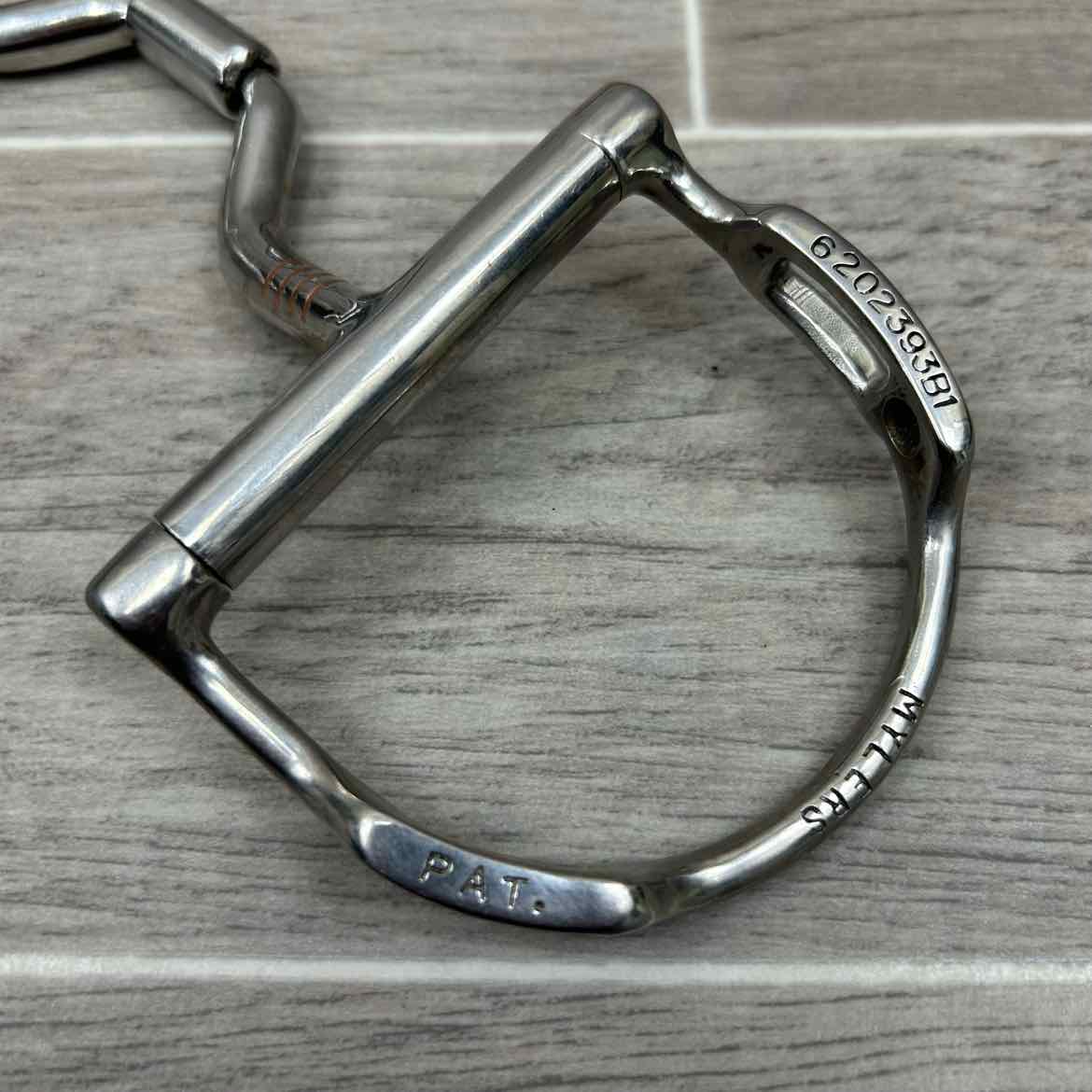 Myler 3 3/8" Medium English Dee with Hooks & Low Medium Wide Ported Barrel MB 33