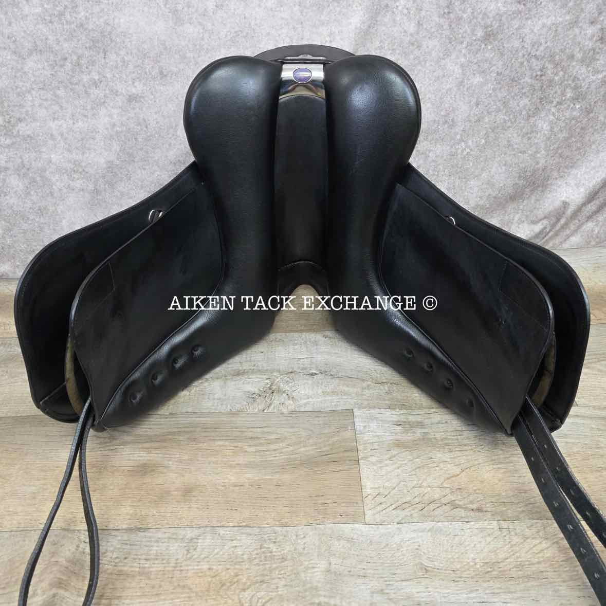 2011 Bates Dressage Saddle, 17.5" Seat, Adjustable Tree - Changeable Gullet, CAIR Panels