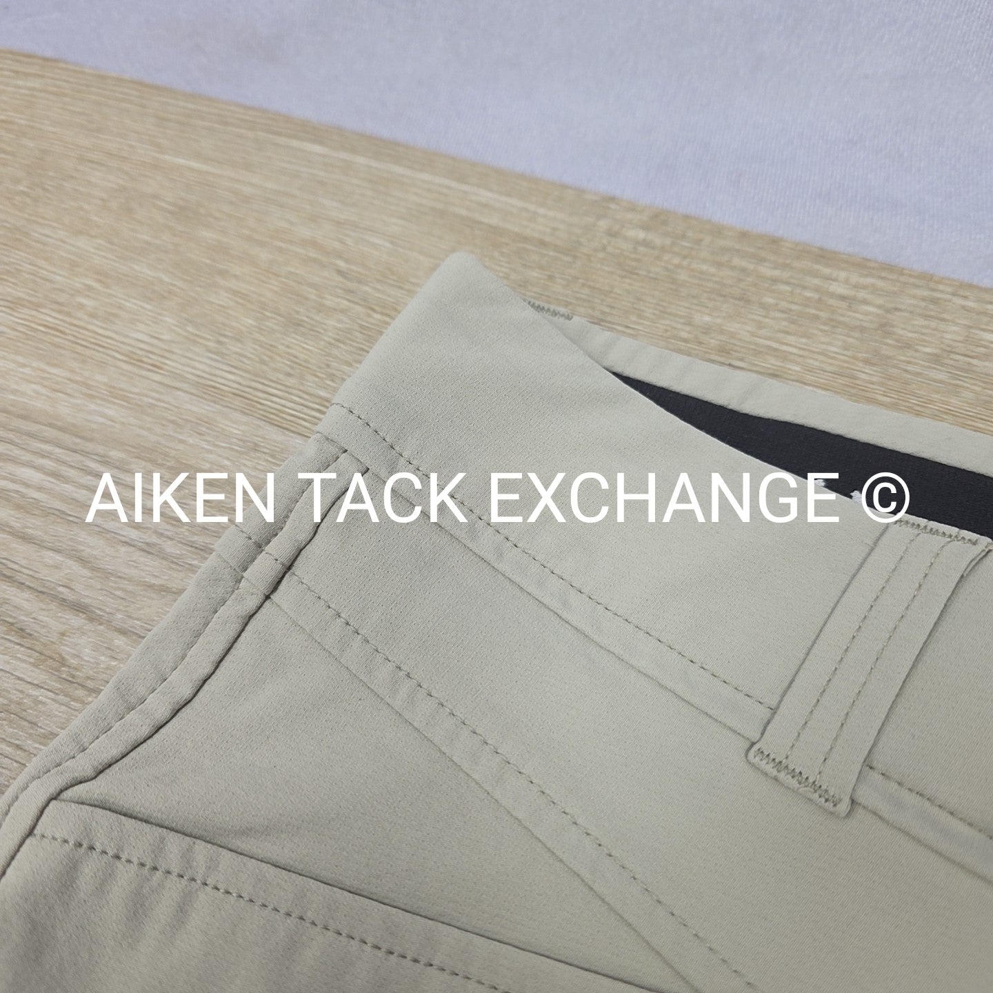 Kerrits Cross Over Knee Patch Breeches, Size Medium