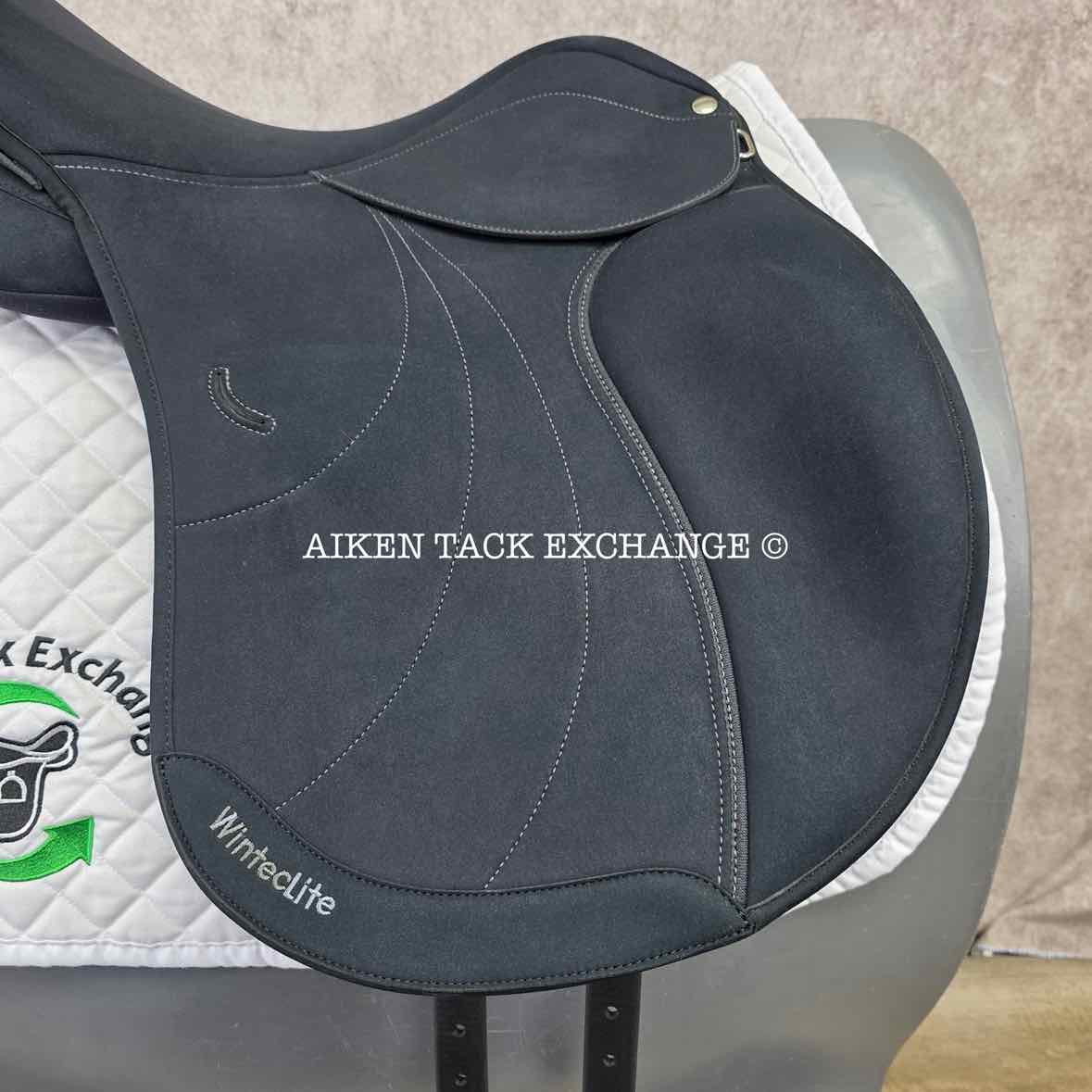 2022 Wintec Lite Wide All Purpose D'Lux Saddle with HART, 17.5" Seat, Adjustable Tree - Changeable Gullet, CAIR Panels