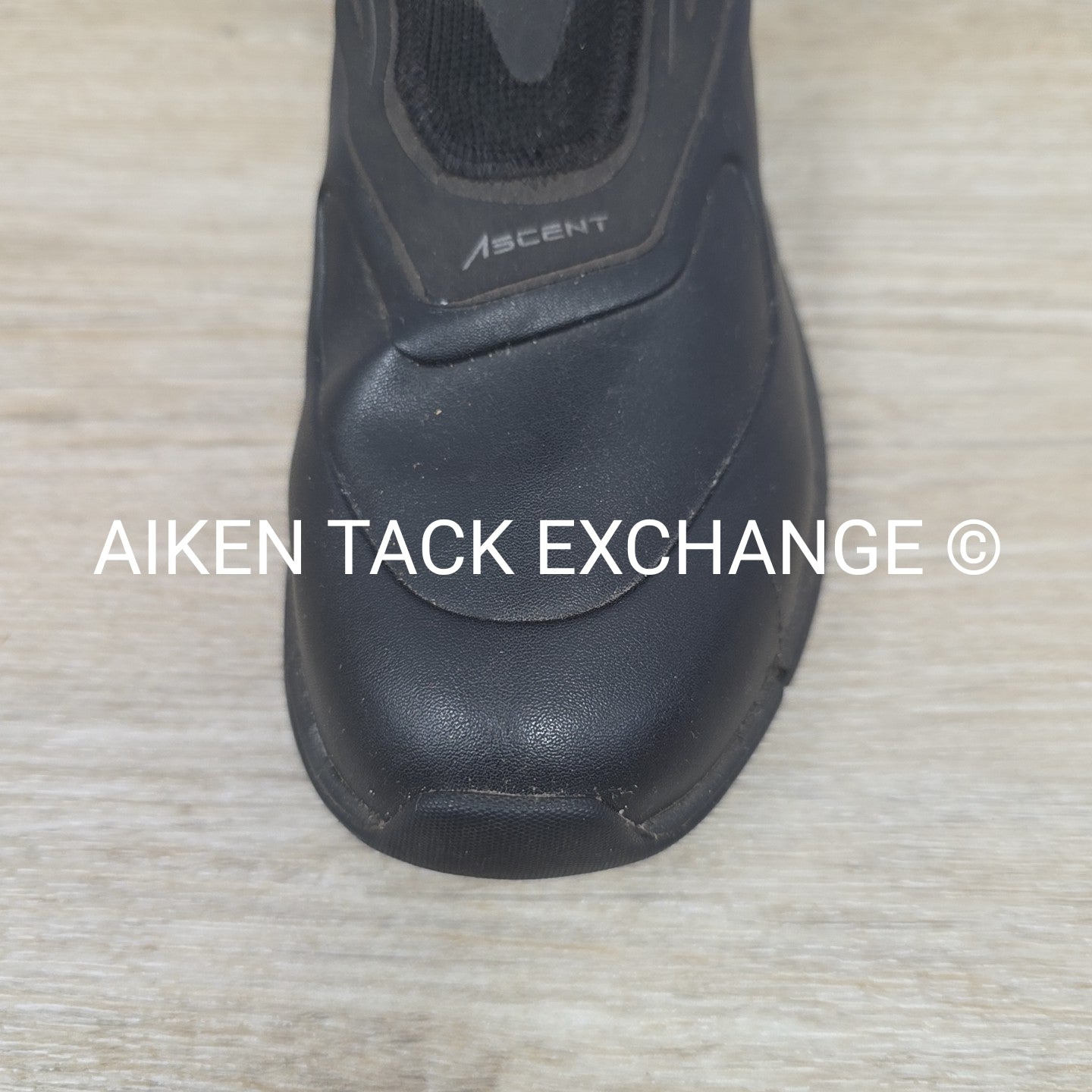 Ariat Ascent Tall Boot, Size 8 Med XS