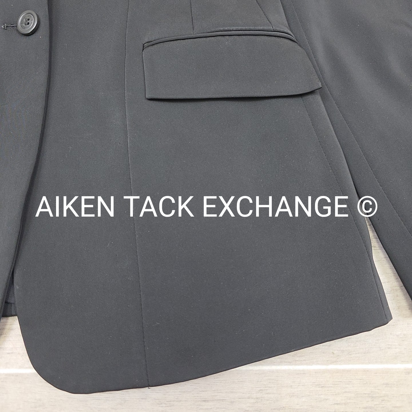 RJ Classics Xtreme Stretch Show Coat, Size 2 Long