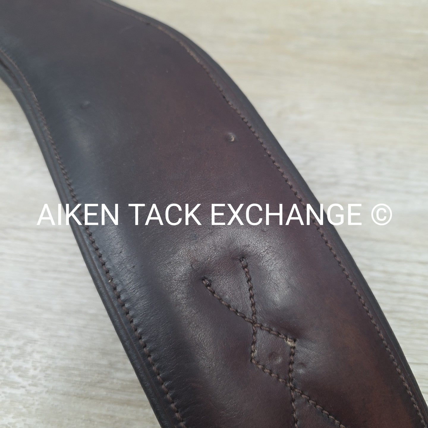 Total Saddle Fit Anatomic Shoulder Relief Girth, Brown, 54"