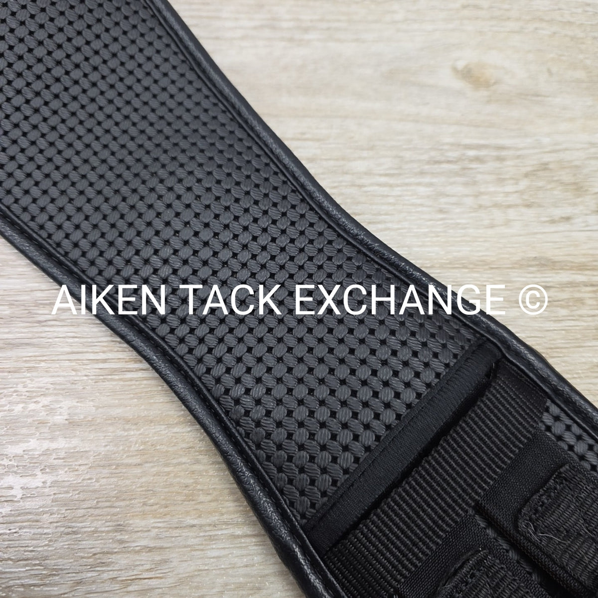 Ovation Airform Chafeless Dressage Girth, Black, 26"