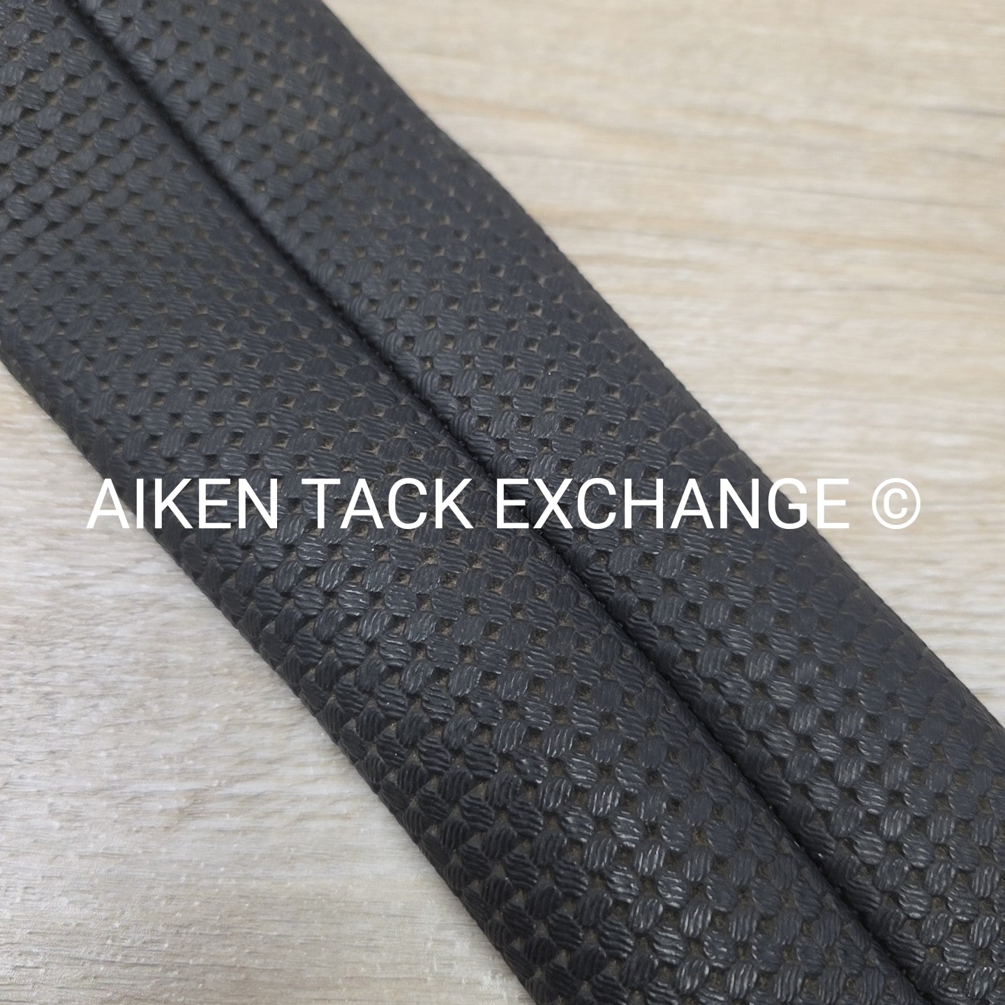 Wintec Short Girth, Black, 28"