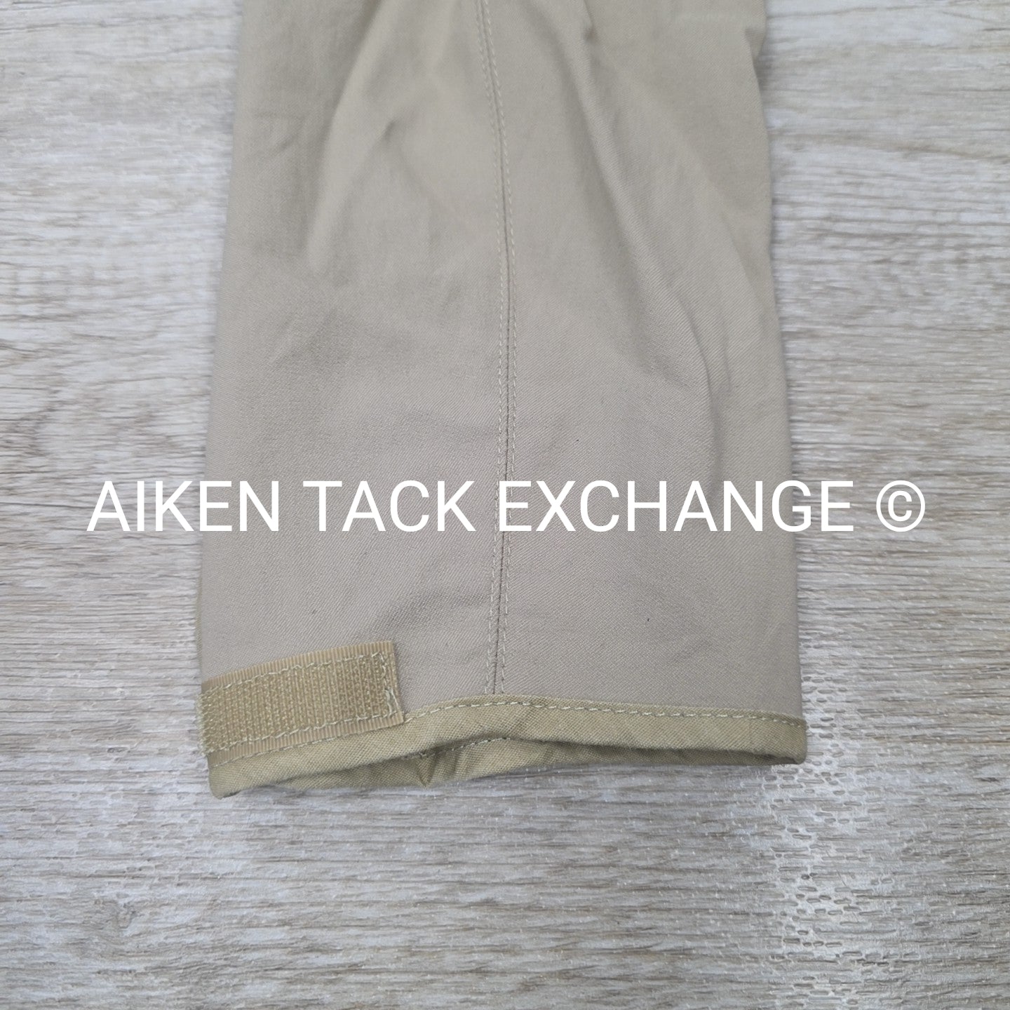 Tailored Sportsman Trophy Hunter Knee Patch Breeches, Size 28 L