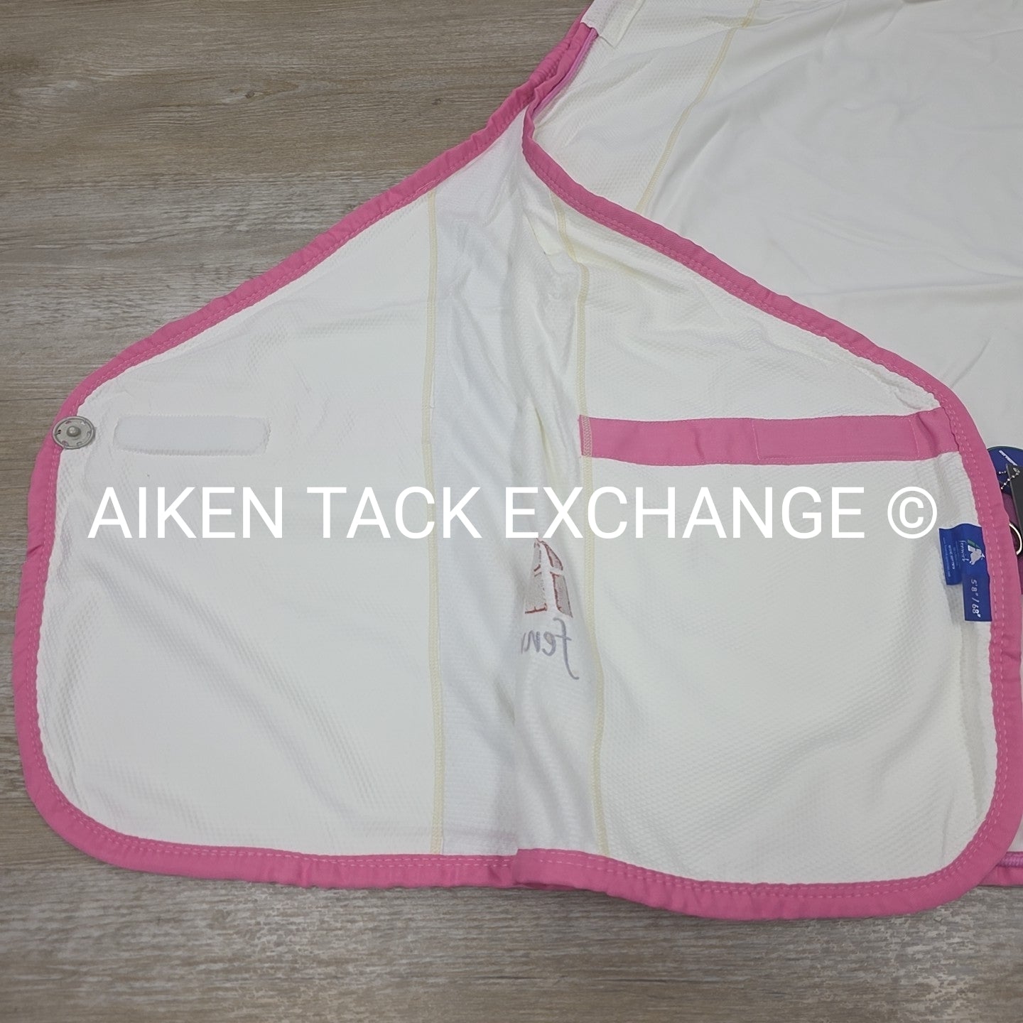 Fenwick Equestrian Pop Star Dress Sheet Sporty Cooler, 68"
