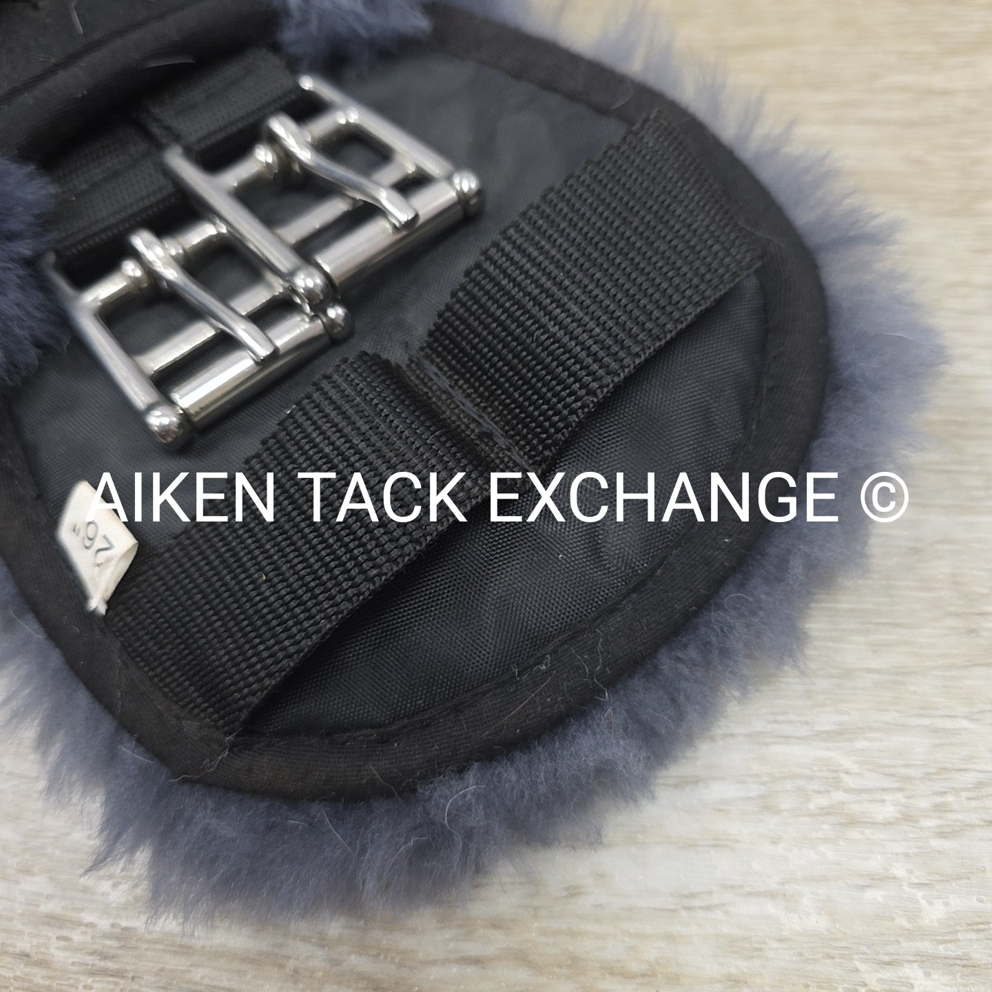 CAS Equestrian Sheepskin Girth, Black & Grey, 26"
