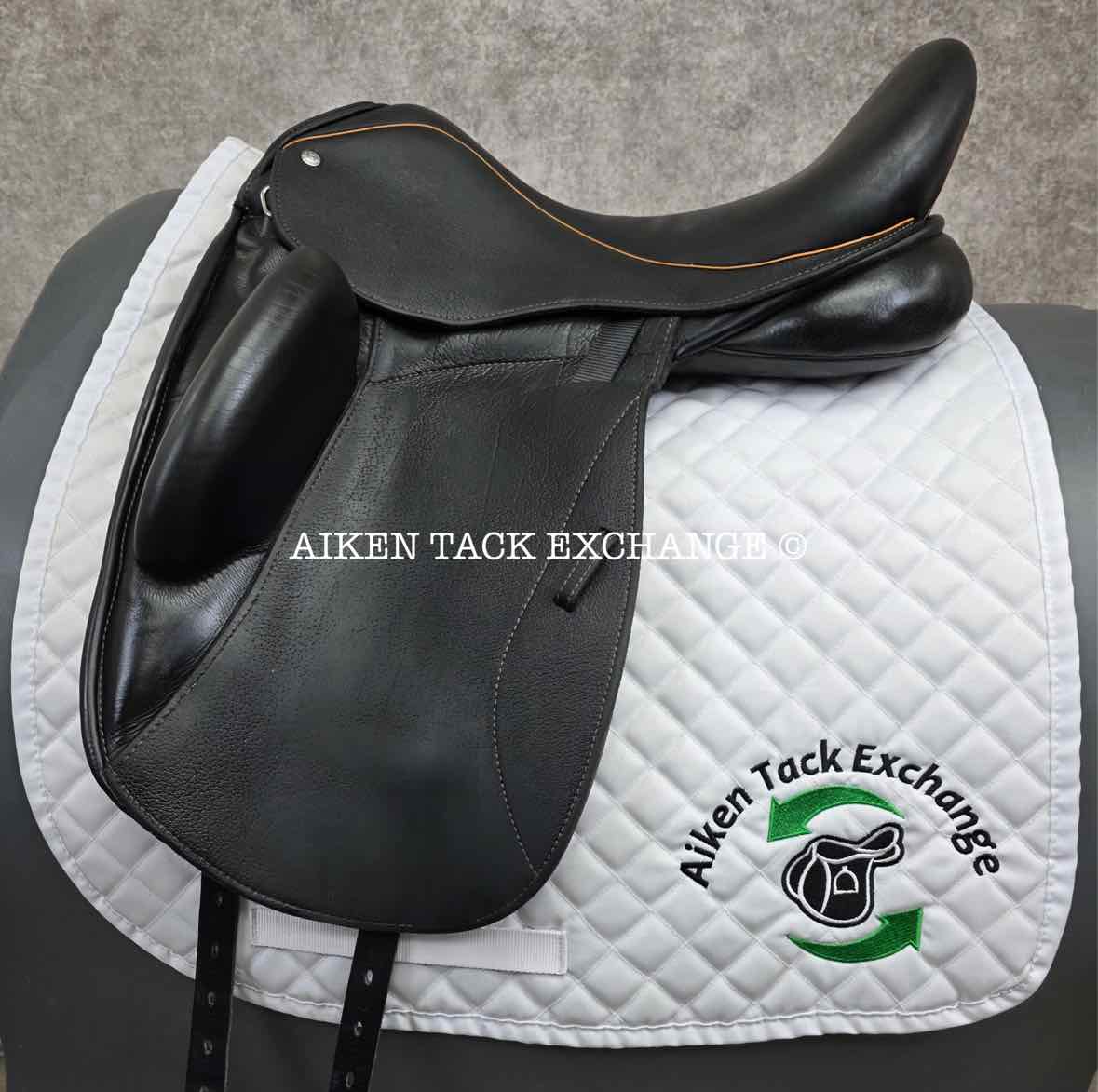 **SOLD** 2013 Custom Saddlery Icon Star Monoflap Dressage Saddle, 18" Seat, Adjustable Tree, Wool Flocked Panels