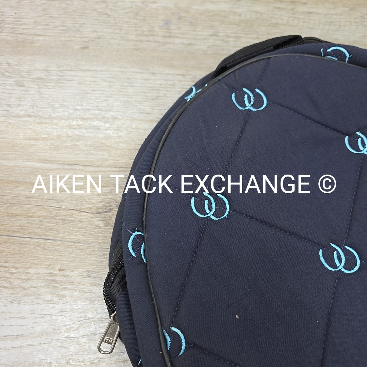 Centaur Quilted Helmet Bag