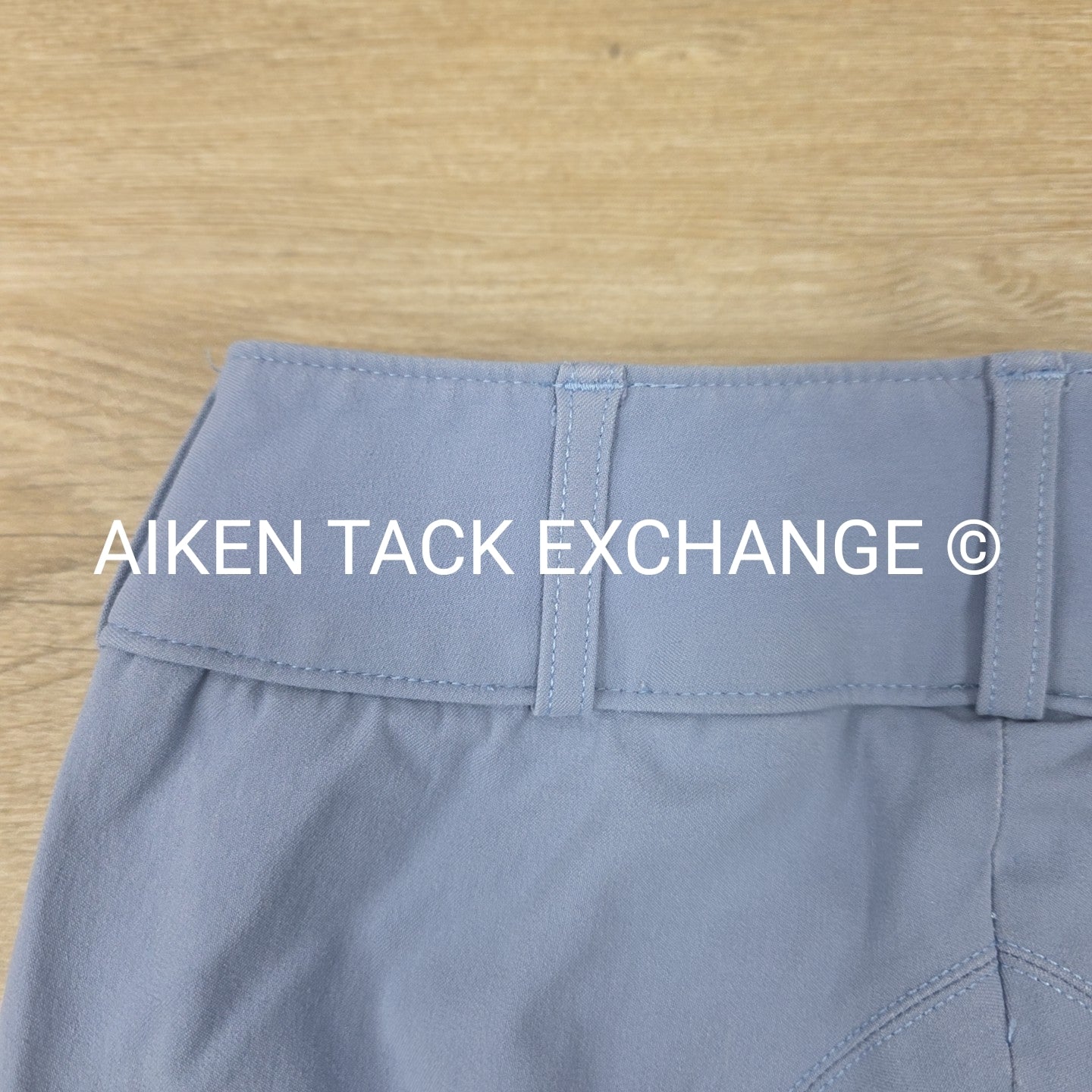 Tailored Sportsman Trophy Hunter Knee Patch Breeches, Size 10 L
