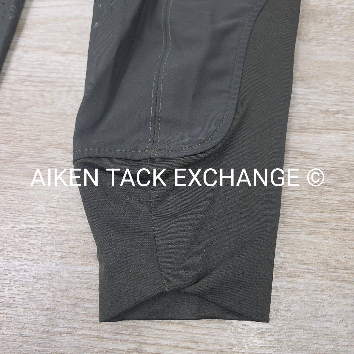 BARGAIN BUNDLE: 2 Pair Ovation Aqua X Silicone Grip Knee Patch Breeches, 28 & 30