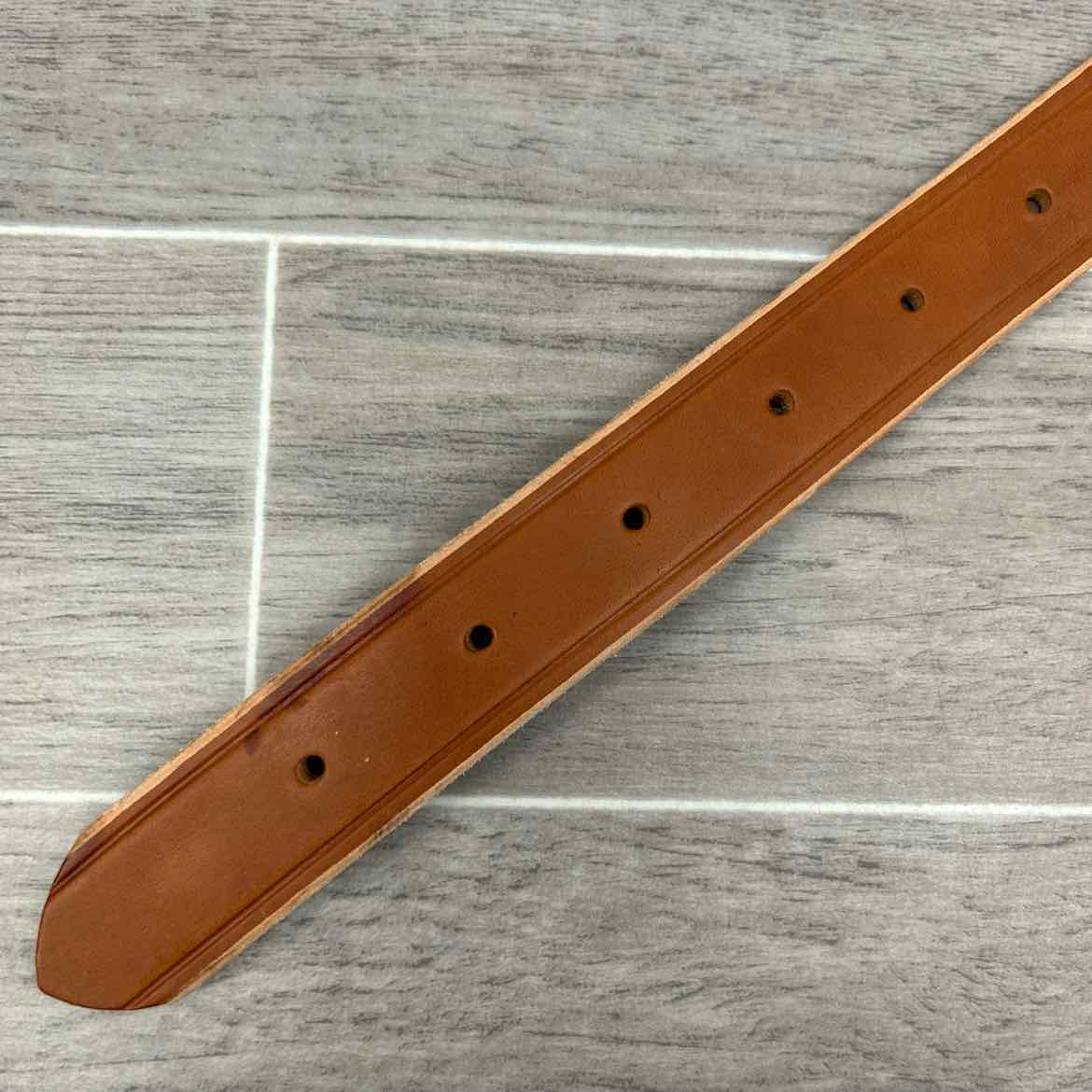 Weaver Leather Livestock Neck Strap, Size Medium (1.5" x 40")