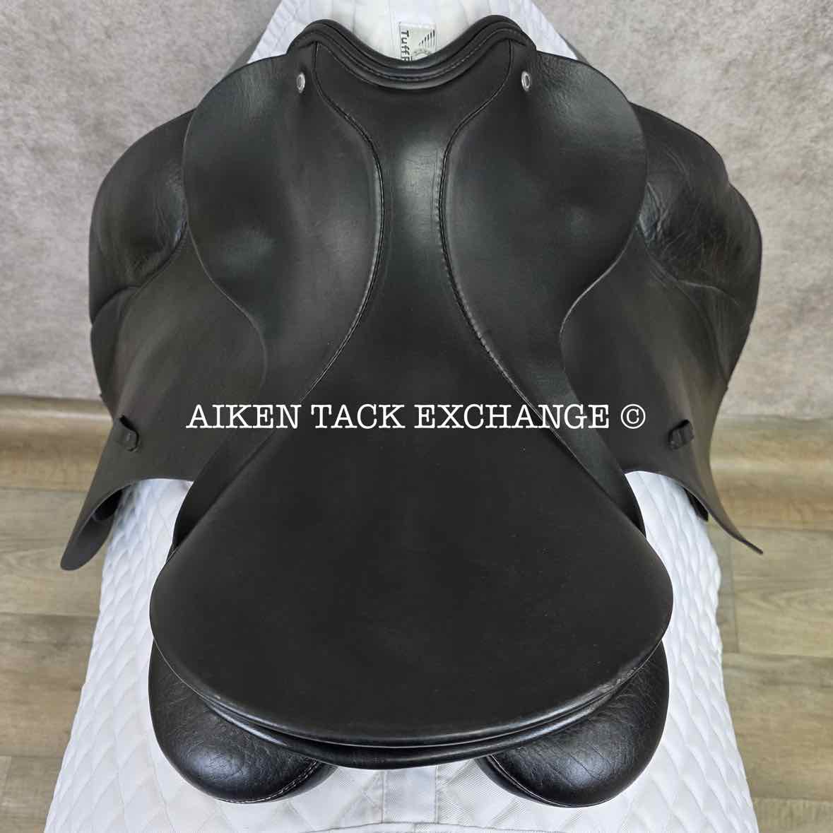 2005 Passier Grand Gilbert Dressage Saddle, 17" Seat, Medium Wide Tree, Wool Flocked Panels