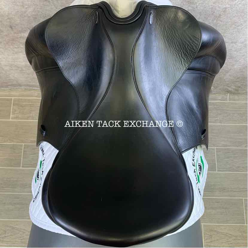 **SOLD** 2012 Marcel Toulouse Marianne Platinum Genesis Dressage Saddle, 17.5" Seat, Adjustable Tree, Wool Flocked Panels