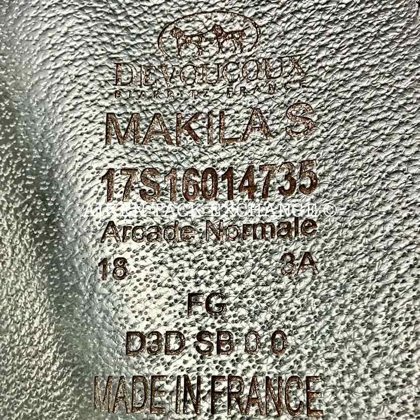 **SOLD** 2017 Devoucoux Makila S Monoflap Dressage Saddle, 18" Seat, 3A Flap, Medium Wide Tree, Foam D3D Panels, Buffalo Leather