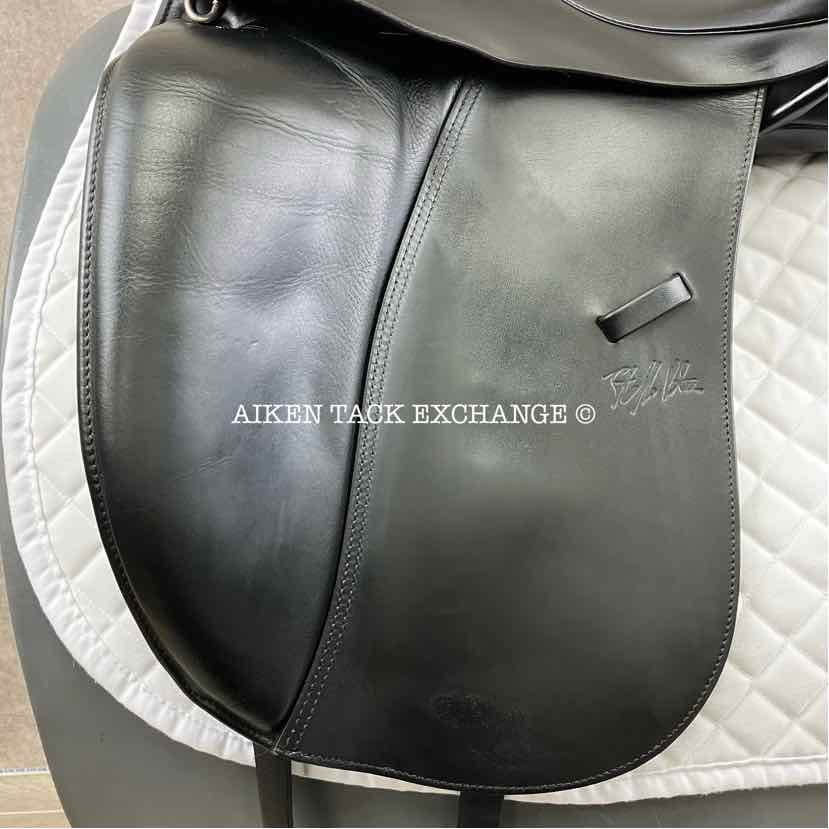 2014 Custom Saddlery Signature Steffen's Advantage Monoflap Dressage Saddle, 17.5" Seat, Adjustable Tree, Wool Flocked Panels