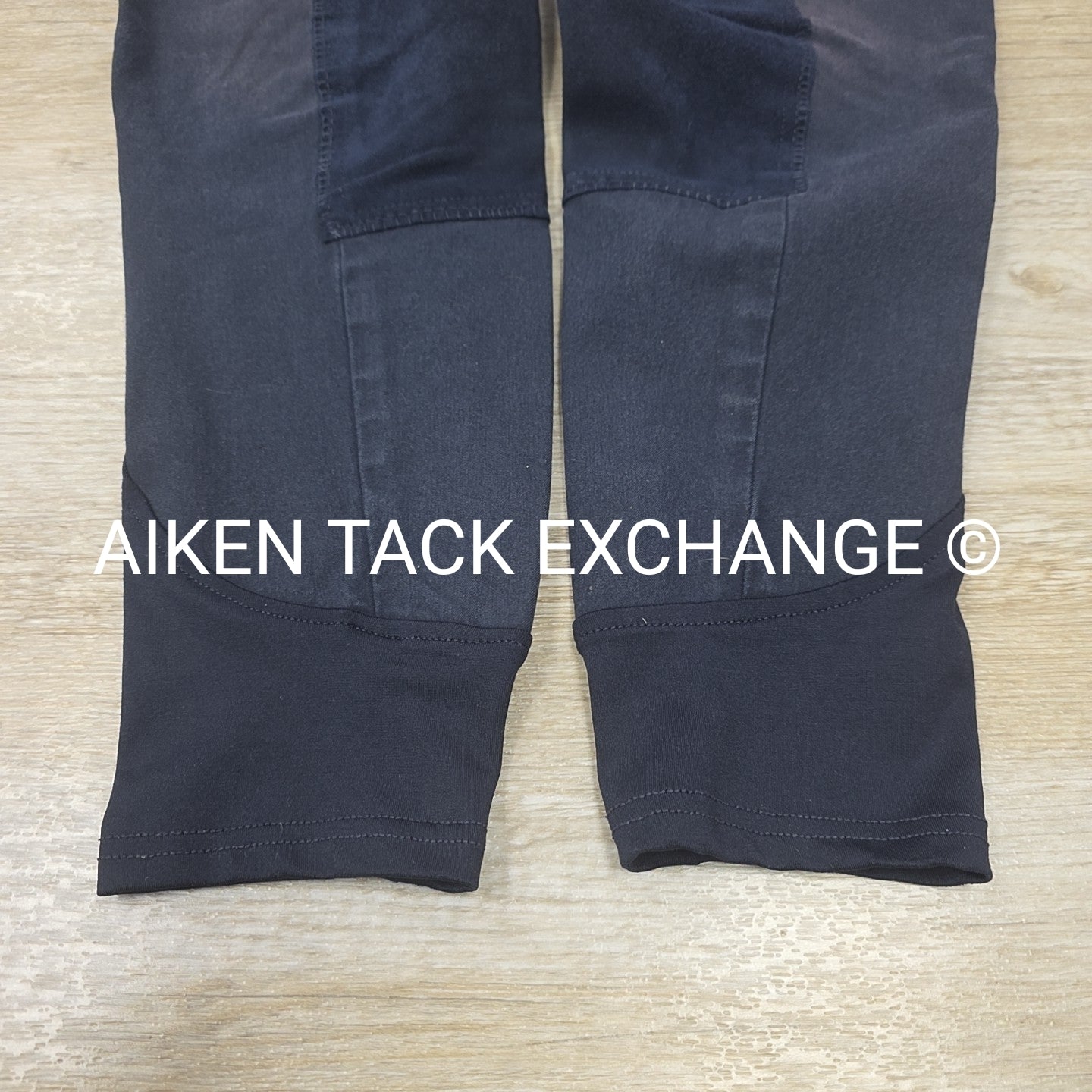 BARGAIN BUNDLE: Dover Saddlery Full Seat Breeches 28 & Horze Silicone Full Seat