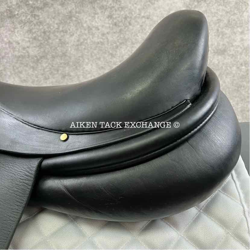 Lauriche by AJ Foster Dressage Saddle, 18" Seat, Medium Tree, Foam Panels