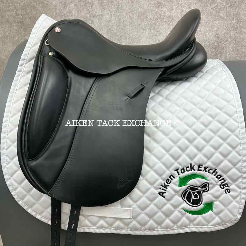 **SOLD** 2007 Lovatt & Ricketts Berkeley Dressage Saddle, 17" Seat, Short Flap, Wide Tree, Wool Flocked Panels