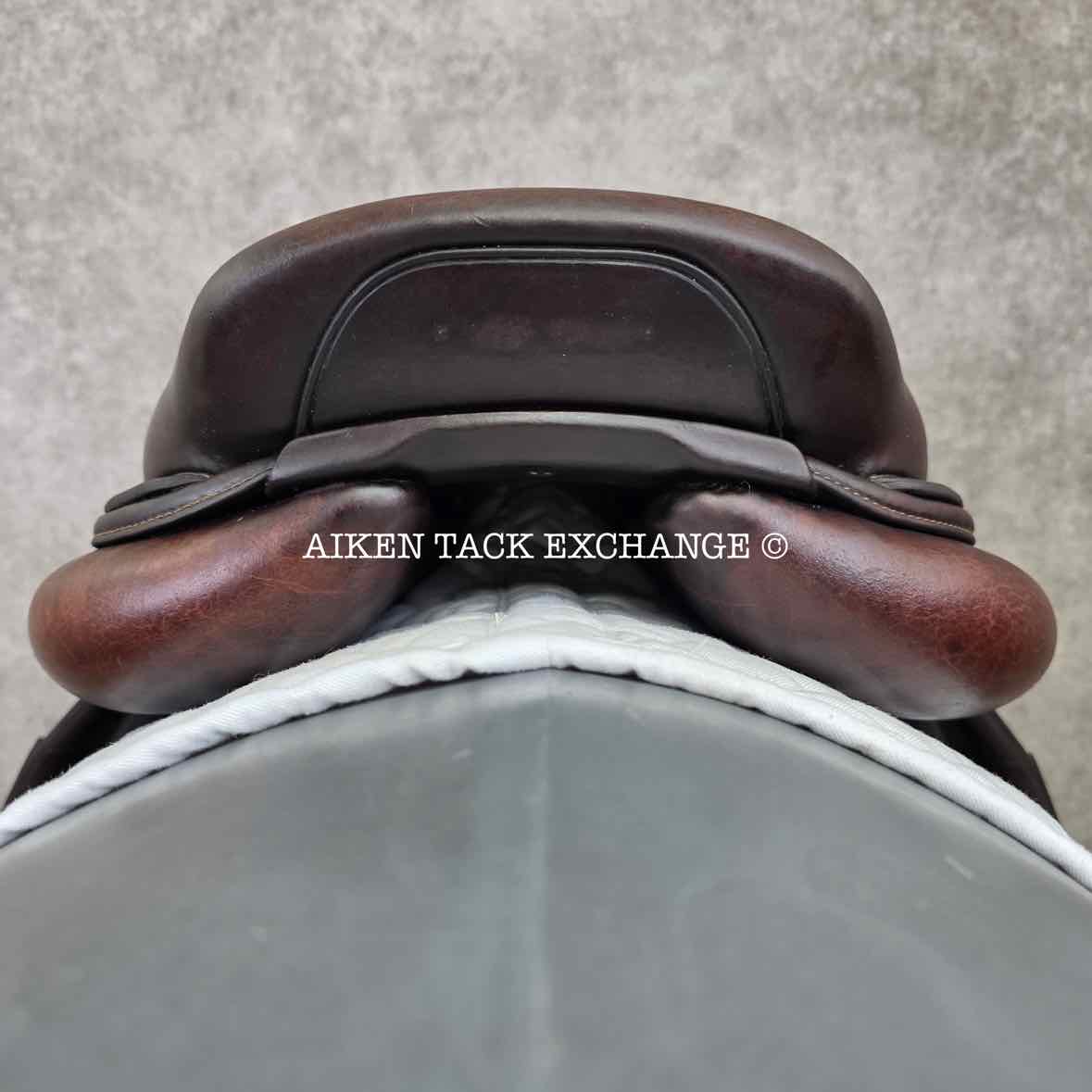 2019 CWD SE01 Close Contact Jump Saddle, 17" Seat, 3C Flap, Medium Tree, Foam Panels, Full Buffalo Leather