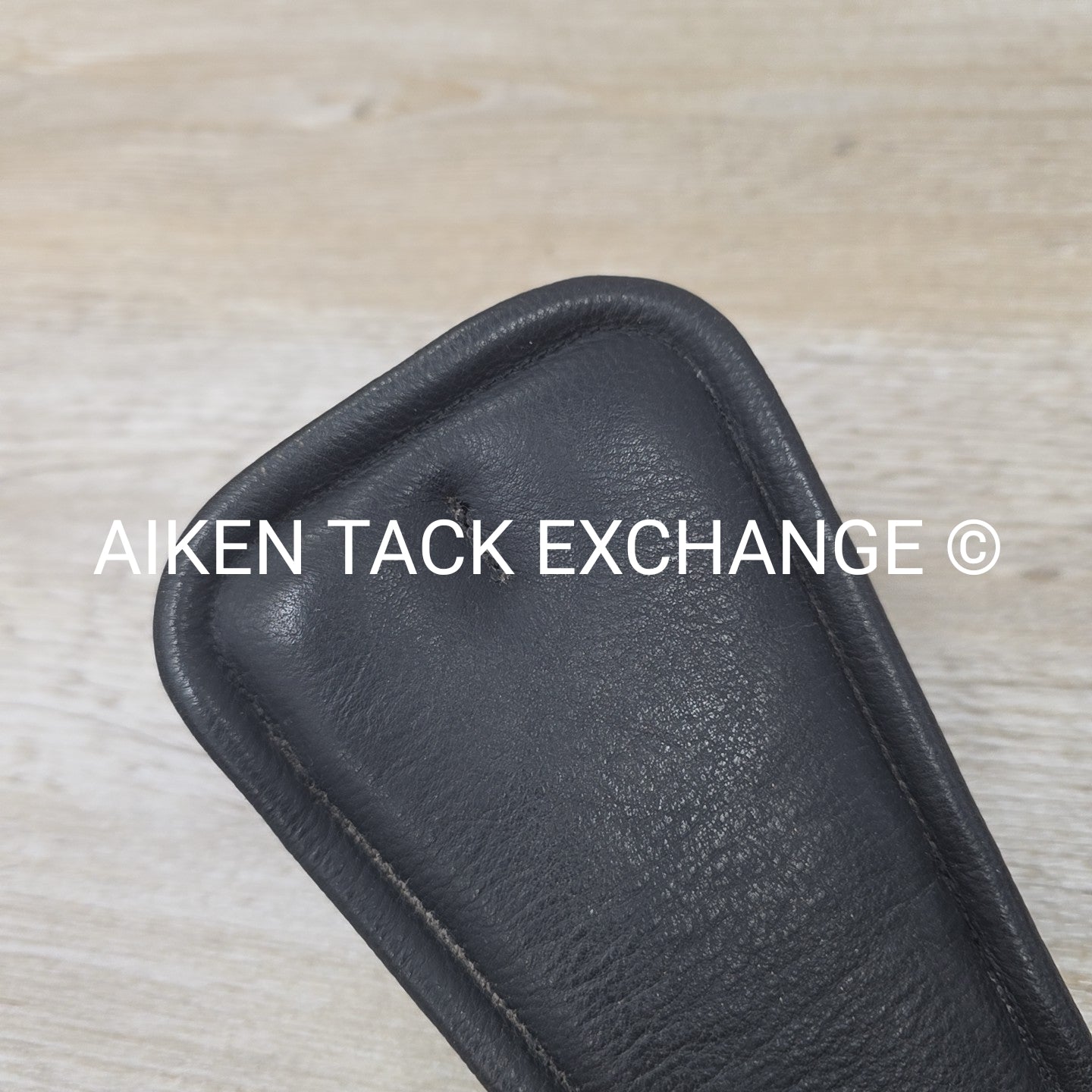 Premier Equine Tamarro Anatomic Girth, Black, 22"