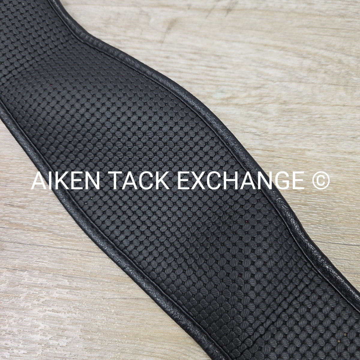 Ovation Airform Chafeless Dressage Girth, Black, 24"