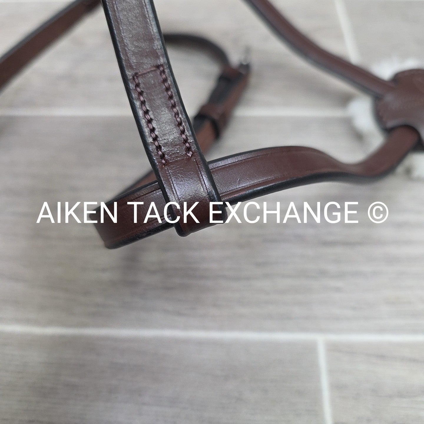 KL Select Red Barn Plain Figure 8 Noseband, Brown, Size Full