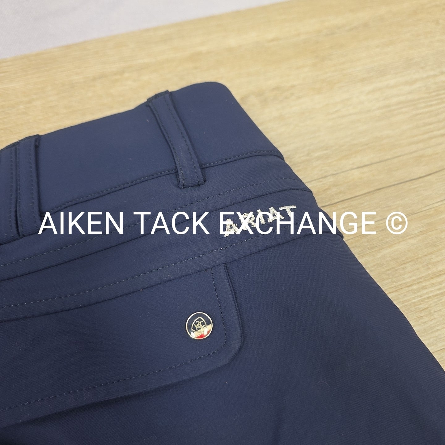 Ariat Tri Factor Silicone Grip Full Seat Breeches, Size 32 R