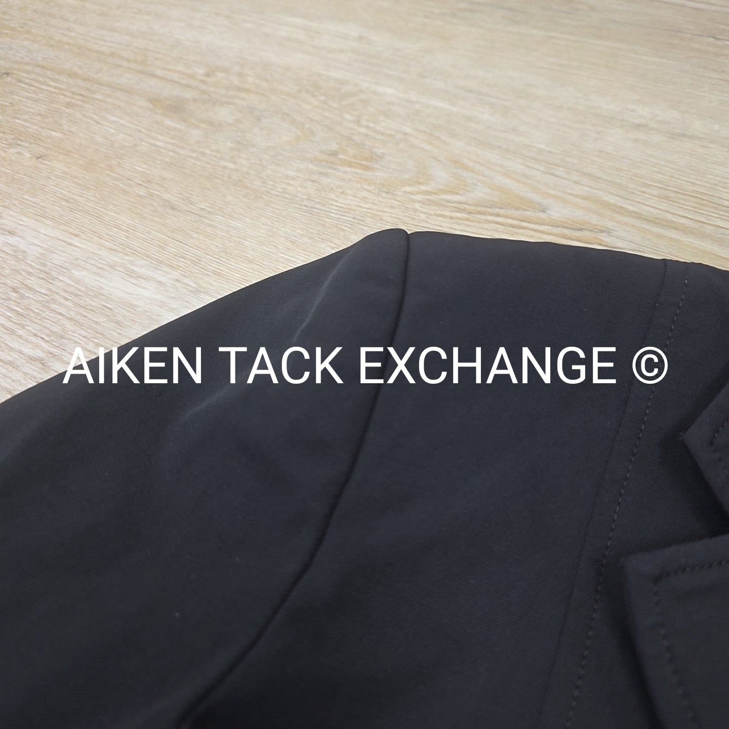 Tailored Sportsman Show Coat, Size 10 (Missing Button)