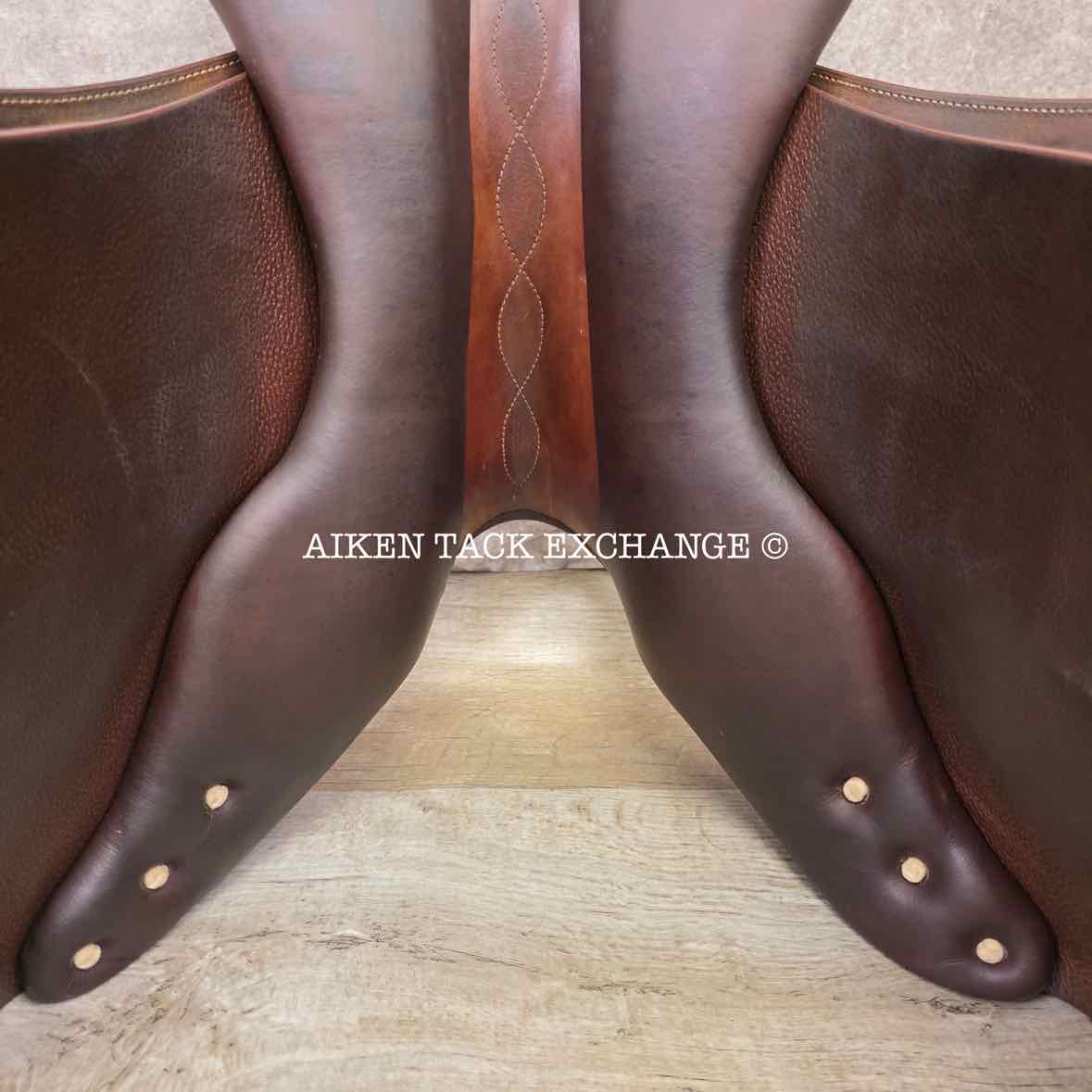 2013 Antares Classique Close Contact Jump Saddle, 19" Seat, 5A Flap, Medium Tree, Foam Panels