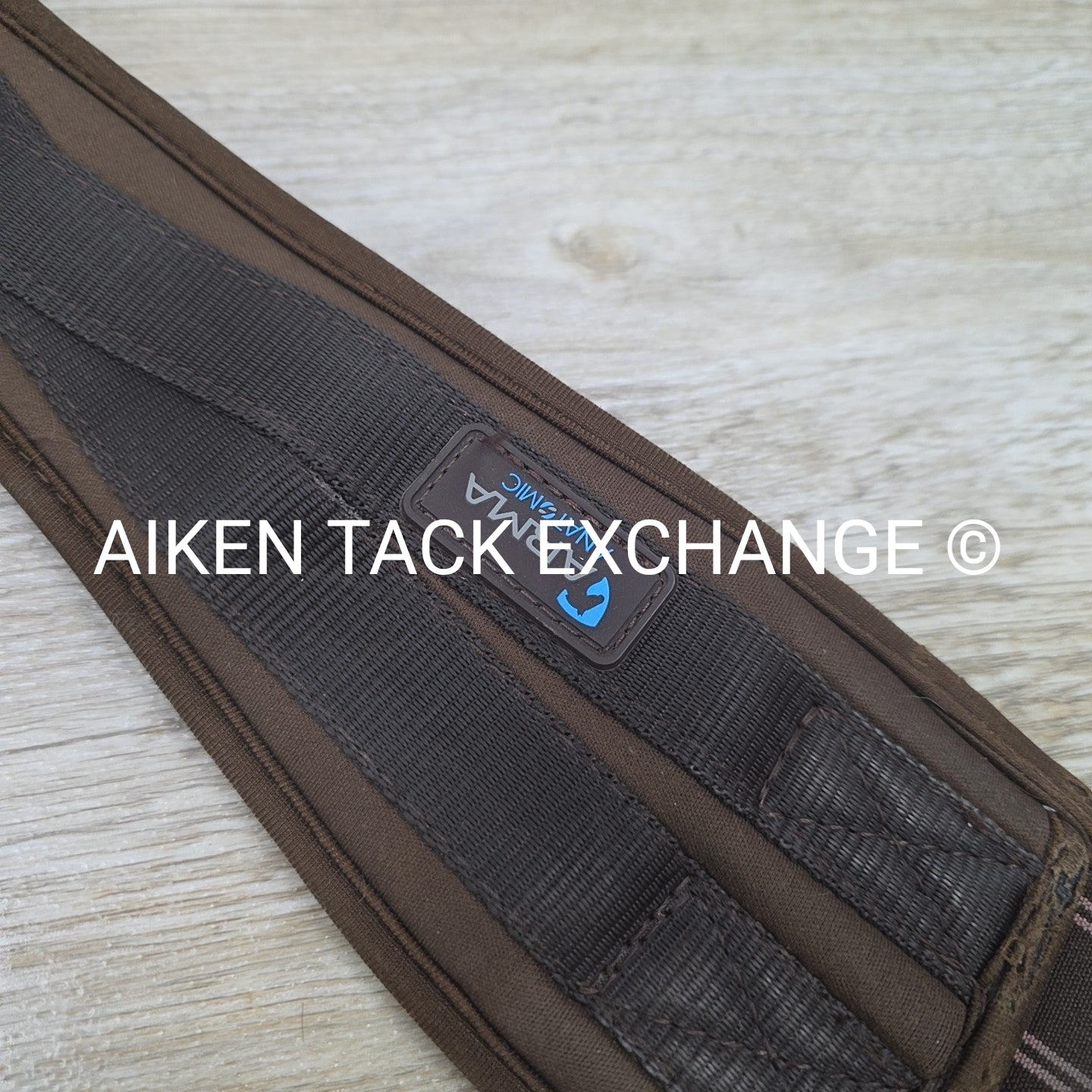 Shires Arma Memory Foam Double End Elastic Girth, Brown, 52"