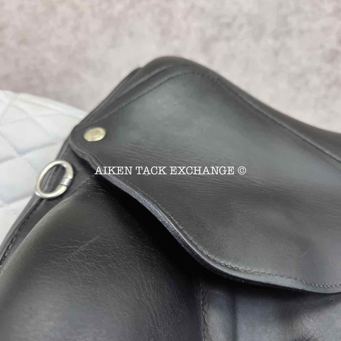 2001 Devoucoux Makila Monoflap Dressage Saddle, 17" Seat, 2A Flap, M/MW Tree, Foam Panels, Full Buffalo Leather