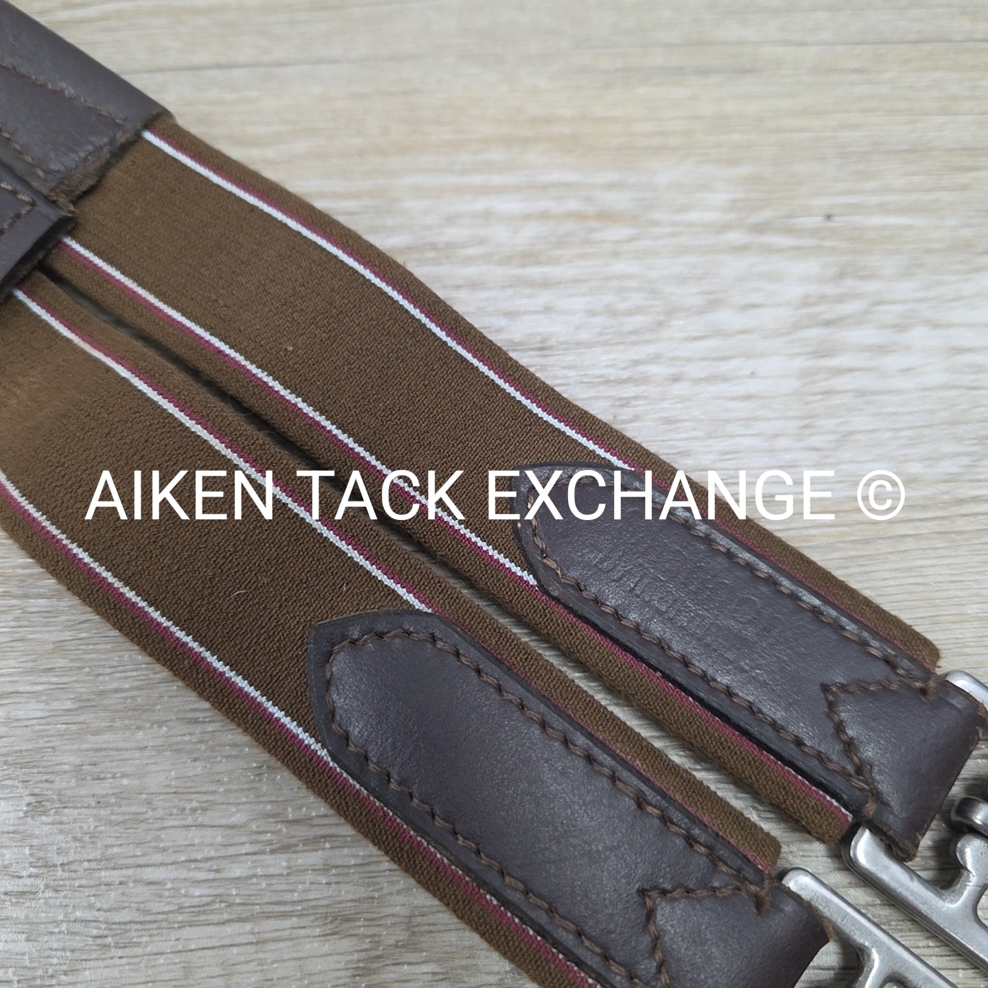 English Girth with Single End Elastic, Brown, 40"