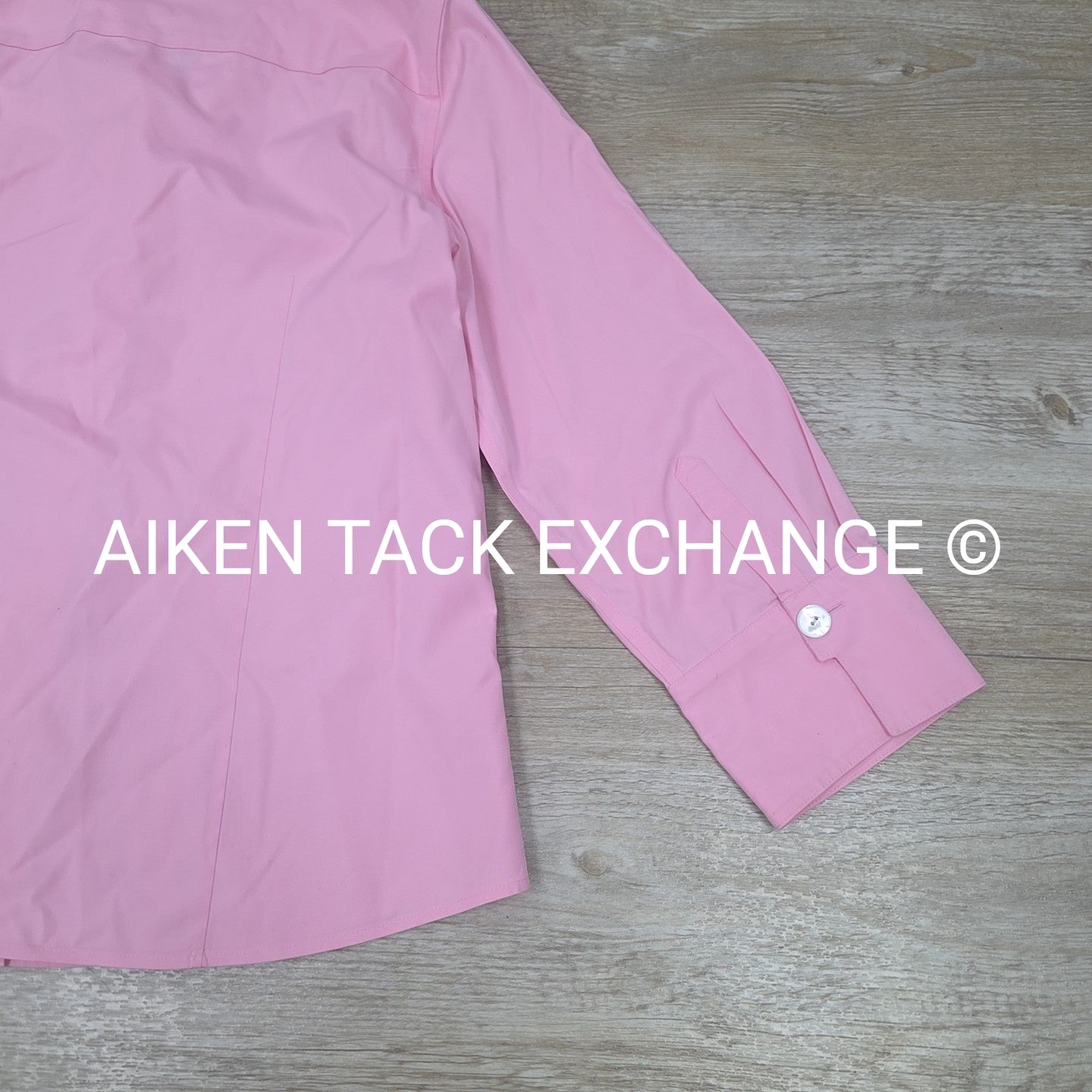 BARGAIN BUNDLE: 2 Coldwater Creek Button Up Shirts, Women's Medium