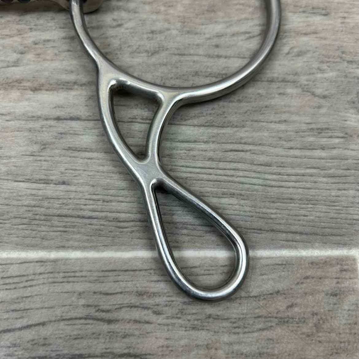 Single Joint Twisted Sweet Iron Wonder Bit 5"