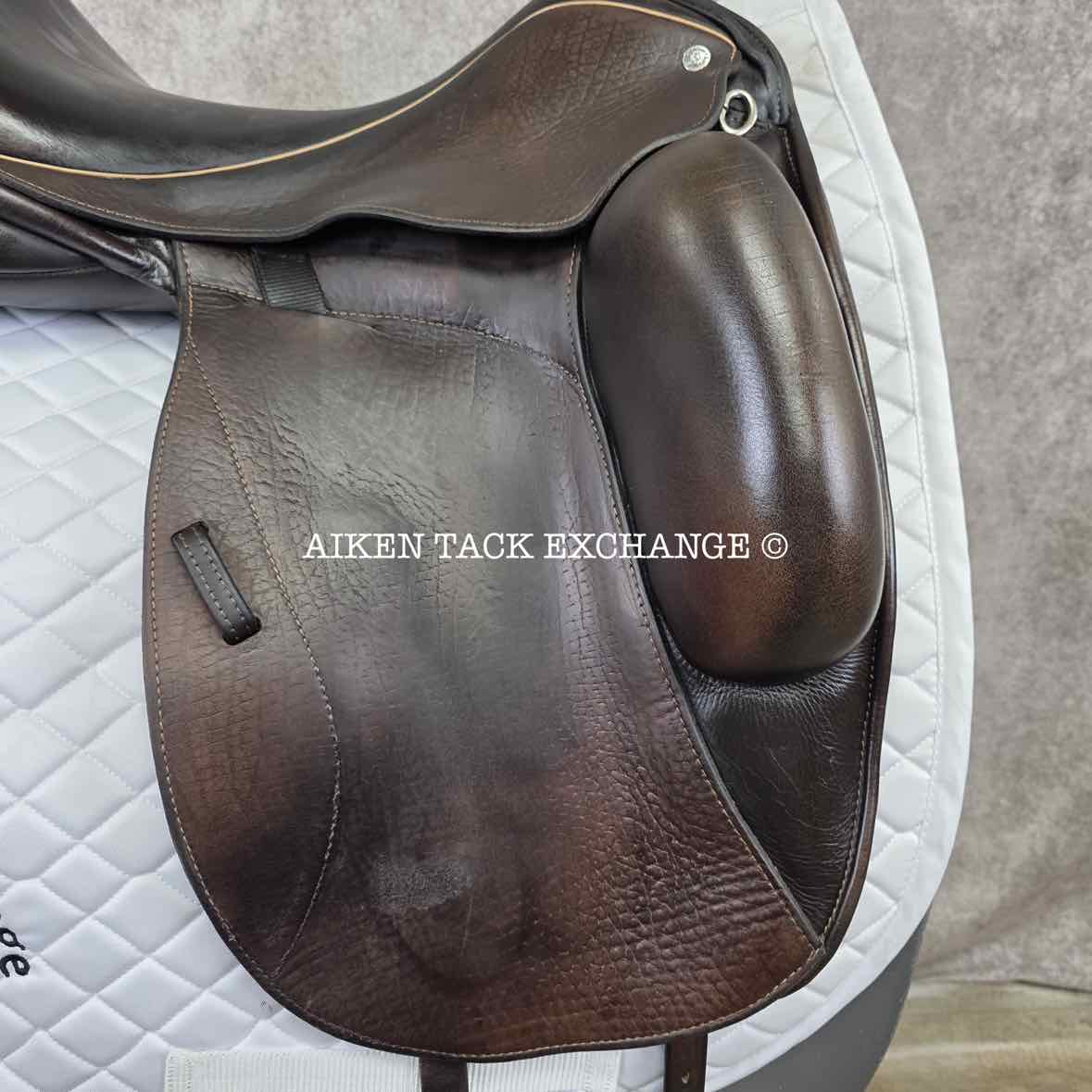**SOLD** 2015 Custom Saddlery Icon Flight Monoflap Dressage Saddle, 17.5" Seat,  Adjustable Tree, Wool Flocked Panels