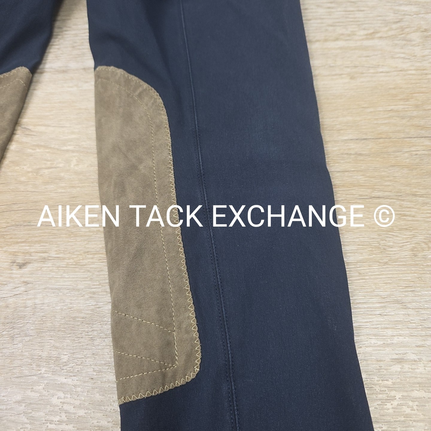 Tailored Sportsman Trophy Hunter Knee Patch Breeches, Size 14 L