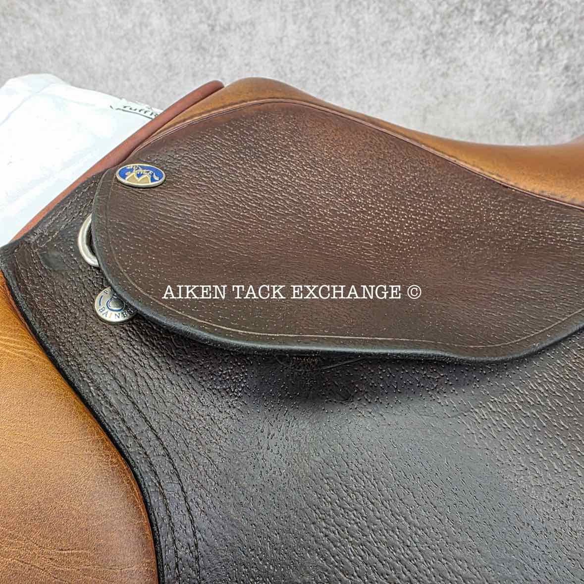 **SOLD** Balance by Frank Baines Jump Saddle, 17" Seat, X-Wide Hoop Tree, Wool Flocked Panels