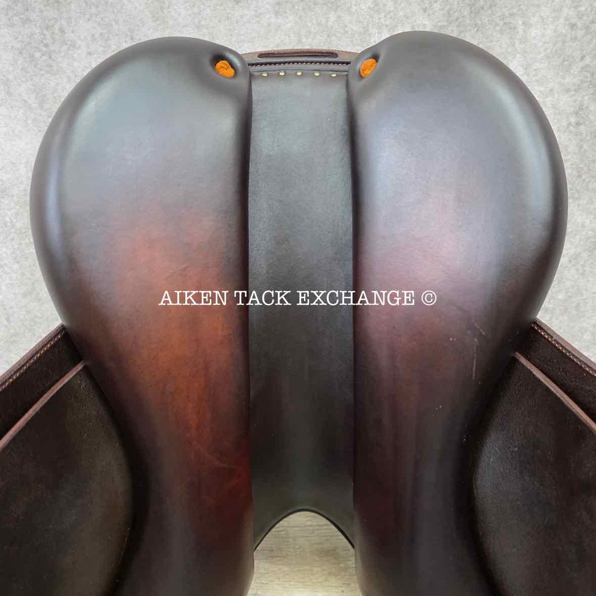 **SOLD** 2014 Bruno Delgrange Virtuose Jump Saddle, 17.5" Seat, 5X Flap, Medium Tree, Foam Panels