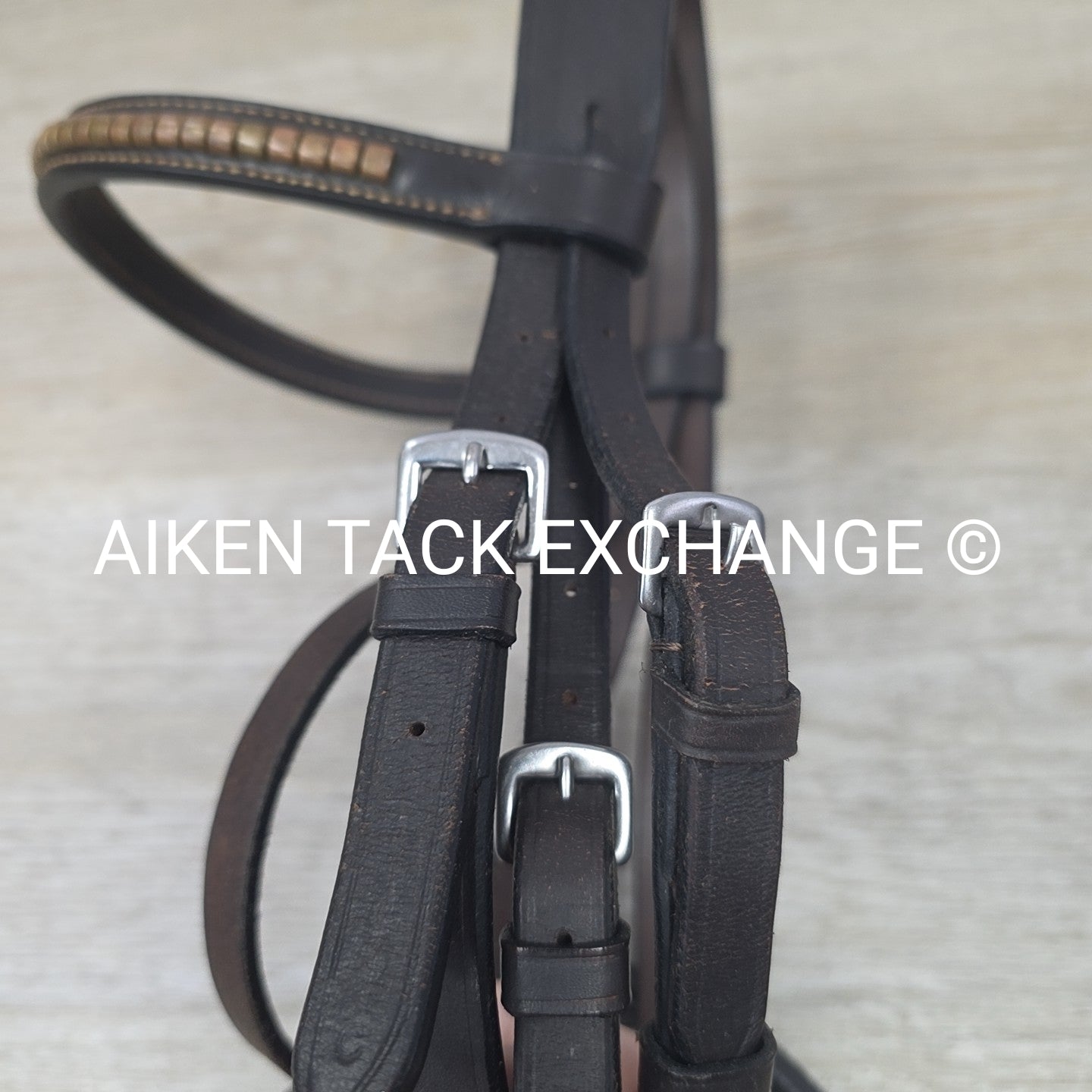 English Bridle with Clincher Noseband, No Flash Strap, No Reins, Brown, Size Cob