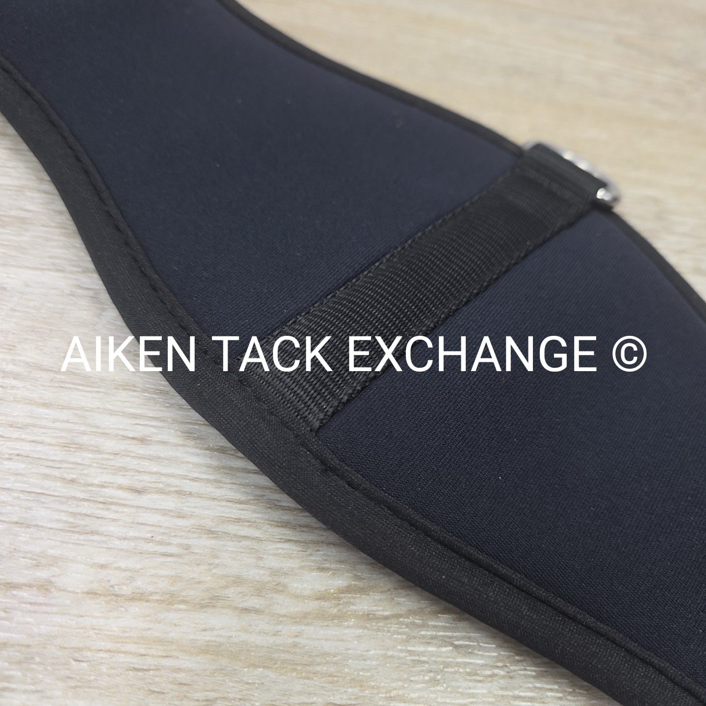 Stubben Contoured Neoprene Coolmax Short Girth w/ Elastic Ends, 24"