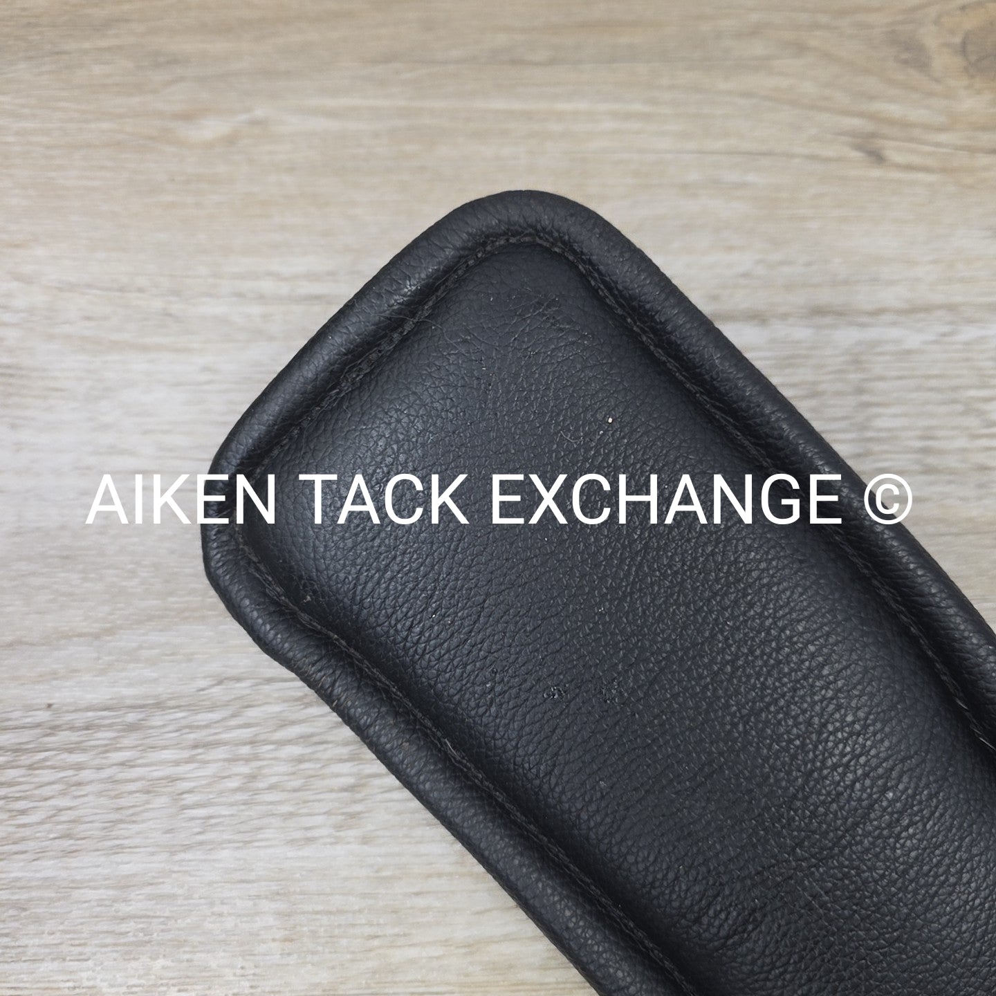 Kentaur Geneva Anatomic Dressage Girth, Black, 65 cm (26 in)