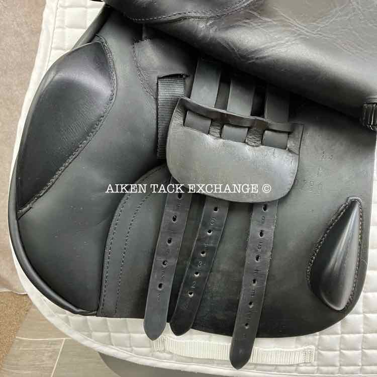 2018 Barclay & Co. by Ideal Pro-Shock Close Contact Jump Saddle, 19" Seat, Wide Tree, Wool Flocked Panels