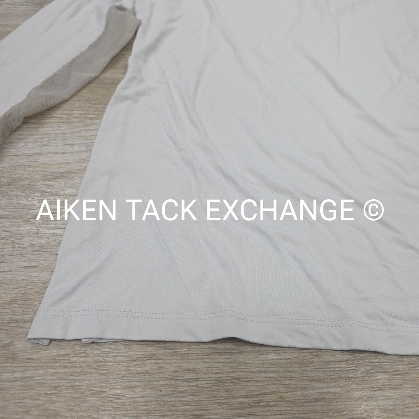 Tailored Sportsman Long Sleeve Sun Shirt, Size Medium