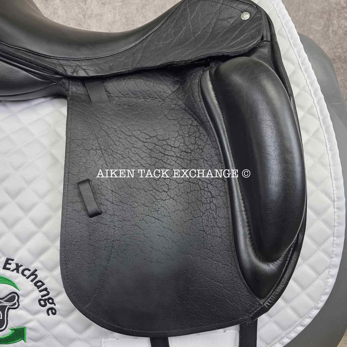 2017 Custom Saddlery Advantage Monoflap Dressage Saddle, 18" Seat, Adjustable Tree, Wool Flocked Panels
