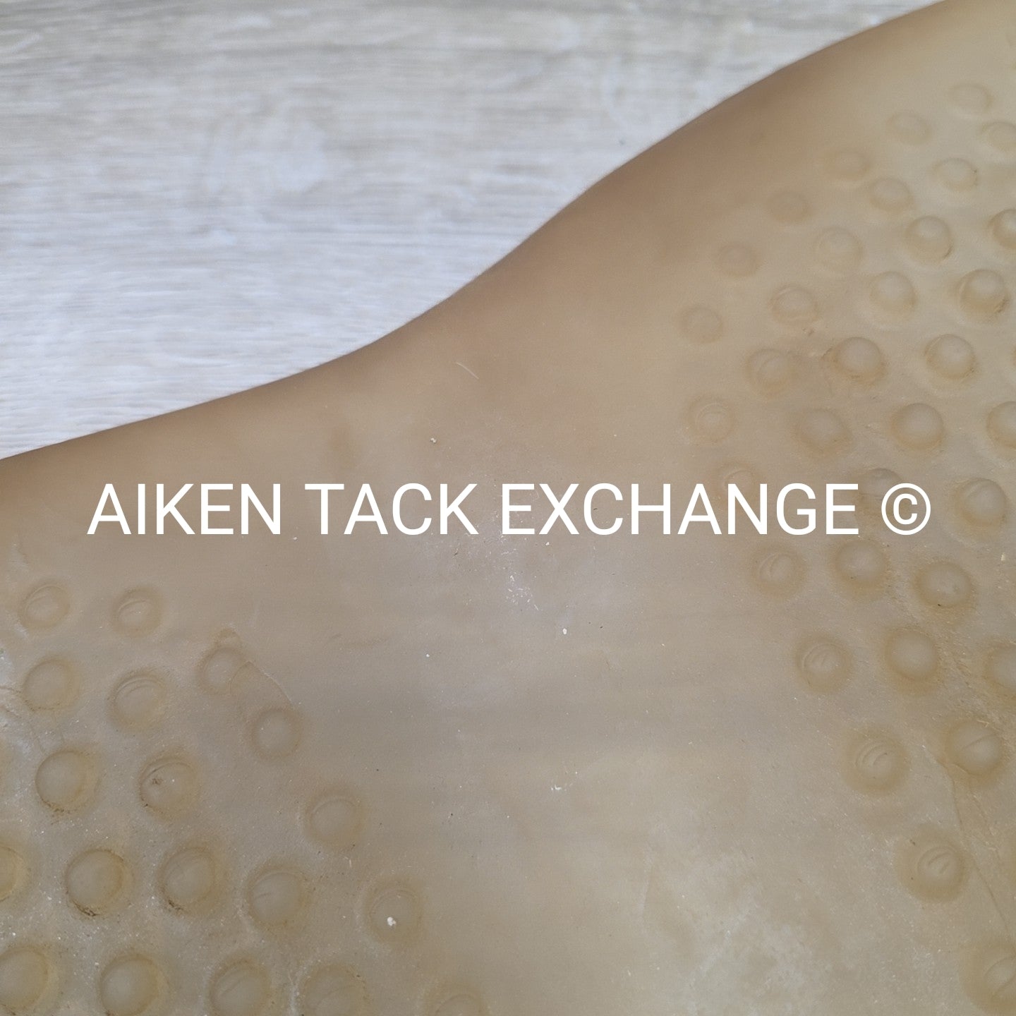 Acavallo Gel Half Pad