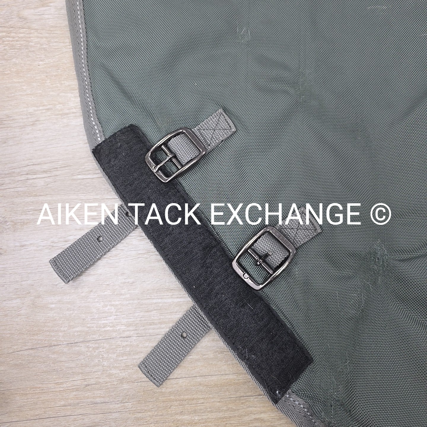 Dover Saddlery Riders International Medium Weight Turnout Blanket with Neck, 78"